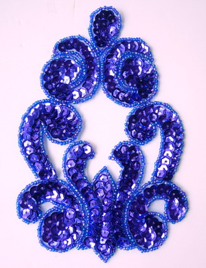 FW132-7 Sequin Bead Applique Fleur De Lis Curly Motif Purple - Click Image to Close