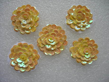 FW321 Layered 1 3/8" Flowers Sequined Beaded Applique Yello 5pcs