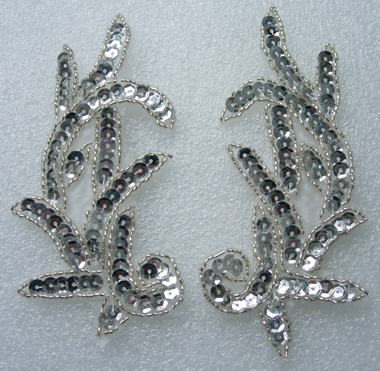 LR02 Left & Right Sequin Bead Applique Silver