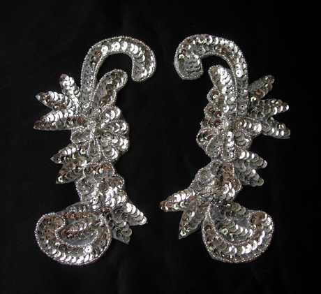 LR44 Sequin Bead Applique Left & Right Floral Silver