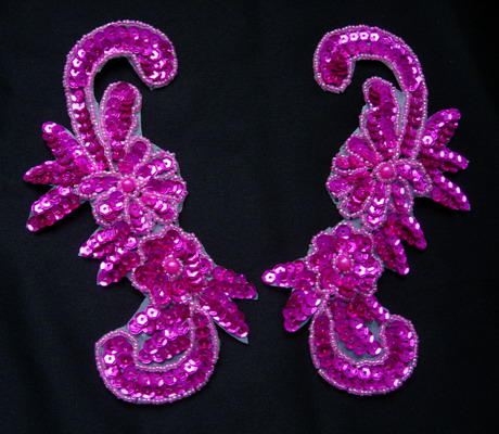 LR47 Sequin Bead Applique Left & Right Floral Fuchsia - Click Image to Close