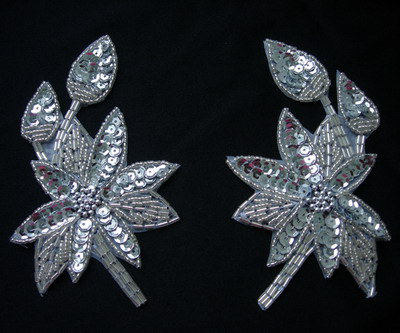LR164 Mirror Pair Silver Leaf Flower Sequin Beaded Applique