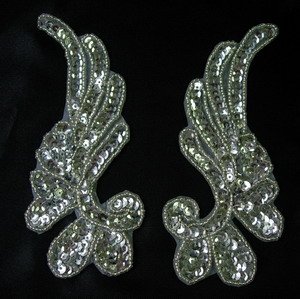 LR17-4 Mirror Pair Left Right Sequin Bead Applique Silver - Click Image to Close