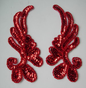 LR17-5 Mirror Pair Left Right Sequin Bead Applique Red