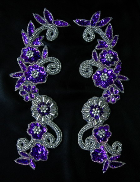 LR20-10 Floral Mirror Sequin Bead Applique Purple