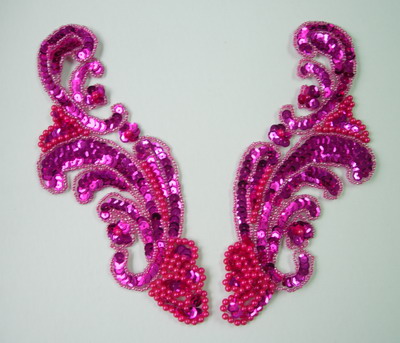 LR39 Wave Pattern LR Sequin Bead Applique Fuchsia