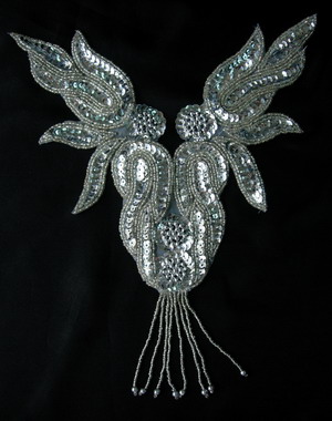 NK71-6 Silver Flame Fringed Necklace Sequin Bead Applique Motif