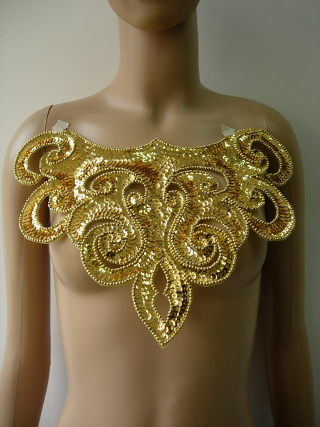 NK18-2 Flamed Collar Front-Neck Sequin Beaded Applique Gold