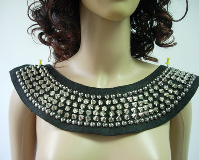 NK242 Punk Rock Goth Stud Spike Rivet Collar Applique Motif