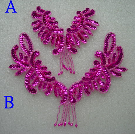 NK245-5 Fringed Neck Sequin Beaded Applique Motif Fuchsia 2pcs