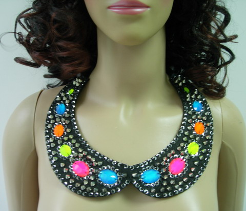 NK258 Embellished Gemstones Rivet Beaded Collar Necklace Trendy