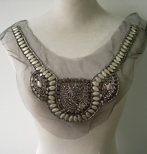 NK272 Chic Collar Neckline Studs Bugle Beaded Netting Applique - Click Image to Close