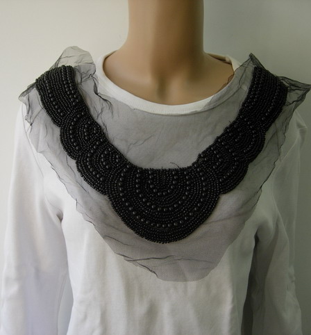 NK319 Black Collar Neck Pearl Beaded Tulle Applique Motif