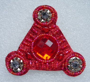 SB124-2 Triangle Gems Beaded Jewelry Applique Jewel Red