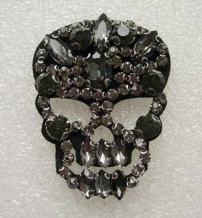 SB262 Punk SKULL Rock Goth Rhinestone Motif Jewelry Dark Clear