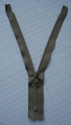 ZP23 23cm Plastic Zipper Khaki 5pcs