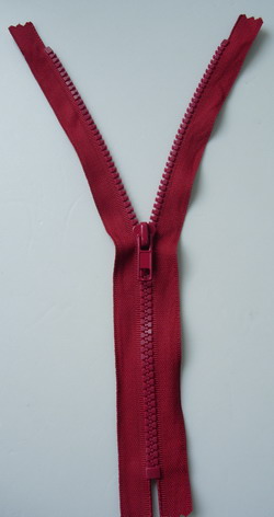 ZP37 25cm Plastic Zipper Maroon 5pcs - Click Image to Close