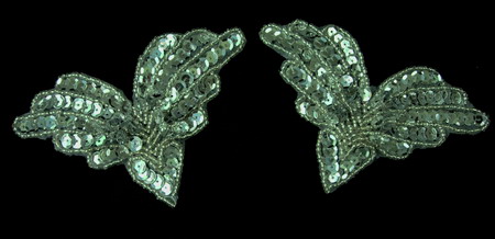 SY11 Sequin Applique Multi V Silver Motif 2pcs