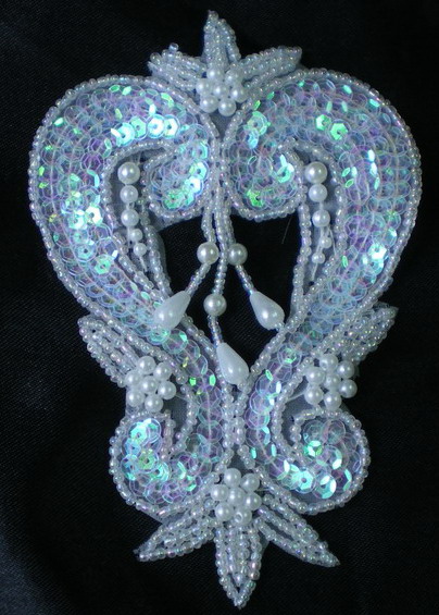 SY71 Vinatge Fleur De Lis Dangle Sequin Bead Applique - Click Image to Close