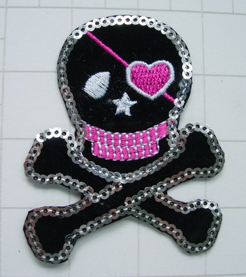 SY154 Pirate Skull Cross Embroided Sequin Applique Patch - Click Image to Close