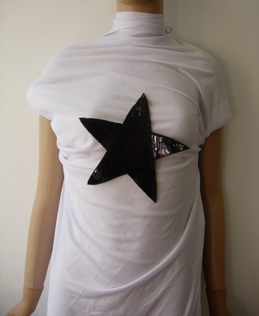 SY179 Black Star STAR Sequin Applique Motif Unique/Discolored