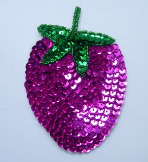 TF21 Fuchsia Strawberry Sequined Beaded Applique Motif 2pcs