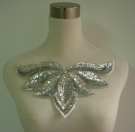 HP47 Silver Sequin Bead Applique Leaf Collar Hipbelt Thong