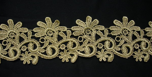 TL118 2 5/8" Pretty Floral Metallic Gold Trim Lace Edge 1yd - Click Image to Close