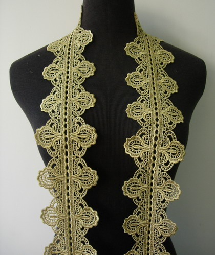 TL129 3 2/8" Leaf Tree Metallic Trim Lace Edge Gold Sewing 1Y - Click Image to Close