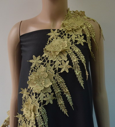 TL143 8" Tier Floral Leaves Metallic Trims Lace Edging Gold 1Y - Click Image to Close