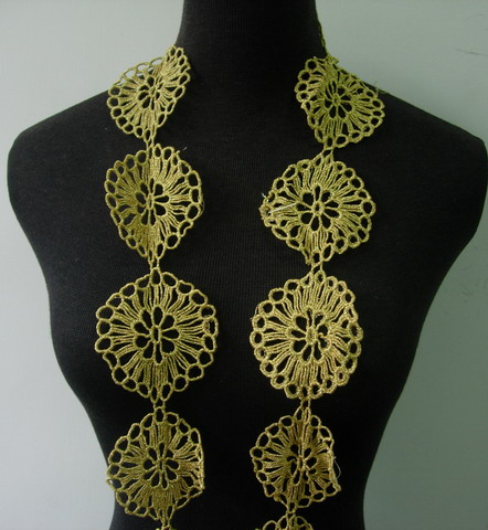 TL155 3" Trendy Flower Celtic Metallic Gold Trim Lace Edging 1Y