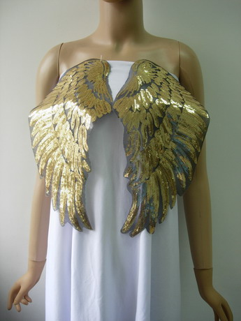 VB44 Mirror Pair Winged Sequined Applique Champagne Iron On VB44 Mirror Pair Winged Sequined Applique Champagne Iron On