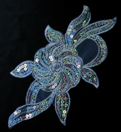 VF119 Large White Flower Venise Venice Sequin Applique Motif x2 - Click Image to Close