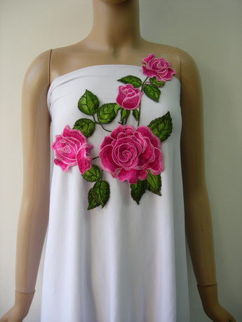 VT464 Fuchsia-tone 3D Rose Floral Lace Venise Applique Motif - Click Image to Close