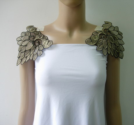 VT484 Peacock Leaves Front/Shoulder Beige Trims Lace Applique 2