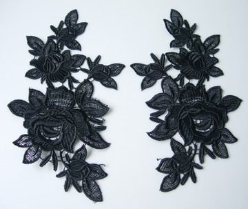 VT91-2 Mirror Pair Floral Roses Lace Venise Venice Applique Blk