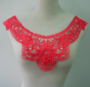 VK181 Trendy Flower Collar Neck Lace Venise Applique Coral Red