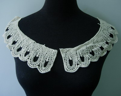 VK227 Natural Venise Lace Applique Mirror Collar Cotton Motif - Click Image to Close