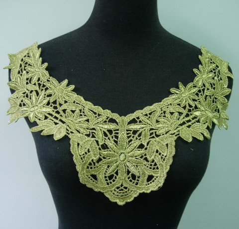 VK270 Lace Flower Floral Collar Yoke Venise Venice Applique Gold