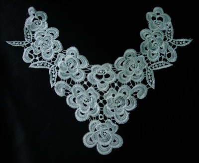 VK42 Venice Venise Collar Necklace Applique Floral Style VK42 Venice Venise Collar Necklace Applique Floral Style