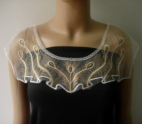 VK472 Peacock Tail Collar Metallic Trim Mesh Applique White Gold