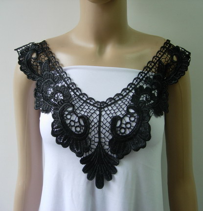 VK496 Floral Lace Venice Venise Collar Neck Applique Black - Click Image to Close