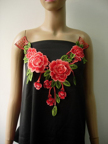 VK542 Layered Flower Collar Neck Lace Venise Applique L.Red VK542 Layered Flower Collar Neck Lace Venise Applique L.Red