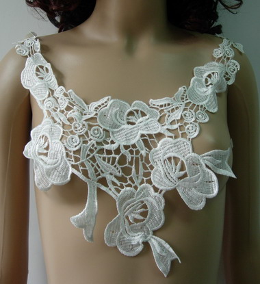 VK63 Rose Floral Collar Neckline Venice Venise Applique Cream VK63 Rose Floral Collar Neckline Venice Venise Applique Cream