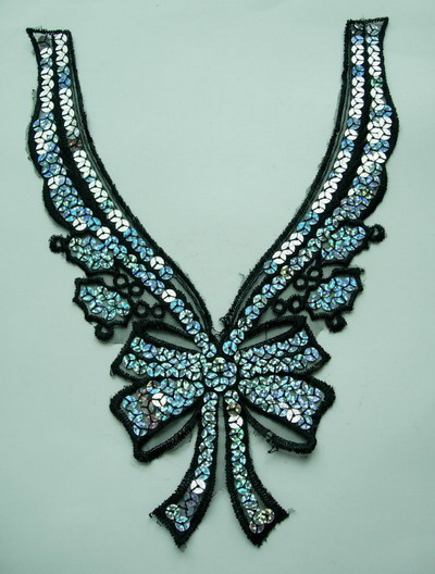 VN17-2 Venice Venise Applique Bow Necklace Black 2pcs